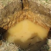 Алматы облысында 3 жасар бала шұңқырға құлап мерт болды