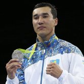 Әділбек Ниязымбетов бокстан кететінін мәлімдеді