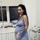 Тұңғыш президент күні Айжан Байзақова ұл тапты (ВИДЕО)