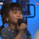 «Әйел сияқты киінеді»: Тойда ән айтып танылған кішкентай Инабат телеарнаға сұхбат берді (ВИДЕО)