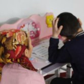 Абайдағы 7 жасар бала зорлығы: cотталушының анасы жұрт білмейтін дерекпен бөлісті (ВИДЕО)