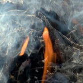 Трое детей отравились угарным газом во время пожара в Караганде