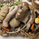 «Төс жеген ердің қуаты артады»: дәрігерлер белсіздікпен күресудің жолдарын атады