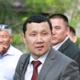 «Жемқорлықты әшкерелеп отырған ұлттық бюрода да бар»: белгілі заңгер дастархан жаятындарды сынға алды