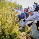 Тазарту акциясы: Алтай Көлгінов елорда тұрғындарын «асарға» шақырды