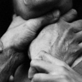 Ақтөбе облысында 30 жастағы ер кісі әкесін тұншықтырып өлтірді