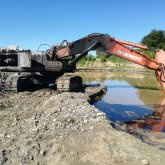 ШҚО: Эксковатор жер қазу барысында өртеніп кетті