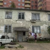 Нұр-Сұлтандағы тозығы жеткен баспана мәселесі қашан шешіледі? - қала әкімі жауап берді