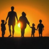 Зорлық-зомбылық: жасөспірімнің одан сақтану сауаттылығы отбасында қалыптасуы керек