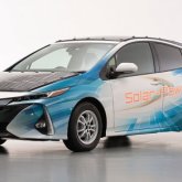 Күніне 56 шақырым жүре алады: жапондар күннен қуат алатын көлікті сынақтан өткізді