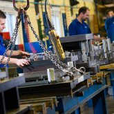 Өндірістік цехта биіктіктен құлаған 23 жастағы жігіт тіл тартпай кетті