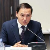 «Қолға 800 мың теңге аламын»: «ҚазАгро» басшысы өзінің жалақысын азсынып отыр