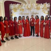 «12 қайын апа!»: Атырауда 12 қыздан кейін дүниеге келген Амангелді есімді жігіт үйленді