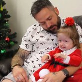 Екі жасар қыз кемпірге айналды