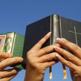 Қытай билігі Құран мен Інжілді заман талабына сай өзгертуді ұсынды