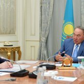 «Шындық осылай ашыла береді енді!»: Қожамжаровтың Назарбаевқа жазған хаты желілерде жүр (ФОТО)