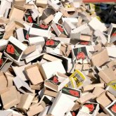 «Бұл өнім қазірдің өзінде пайдасыз»: 127 жыл жұмыс істеп келген сіріңке зауыты жабылды