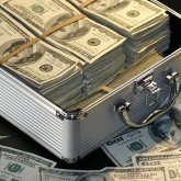 Дәулеті 300 млн долларға бағаланған танымал актер бала-шағасына бір тиын да бөлмеген боп шықты