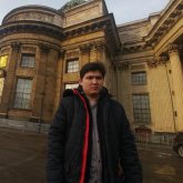 «Біздің елде мәдениет өте төмен»: Санкт-Петербургте оқып келген жас режиссер отандық фильмдерді тойға теңеді