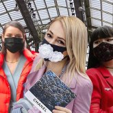 «Біреуге мал қайғы, біреуге жан қайғы»: сәнгерлер коронавирусты өз пайдаларына жаратты (ВИДЕО)