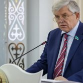 Қоғам белсендісі «халыққа тіл тигізген» депутат Божконың үстінен сотқа шағымданды