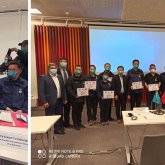 Біртанов «ең жақсы тәжірибе үйреткені үшін» Қытай дәрігерлерін төсбелгімен марапаттады