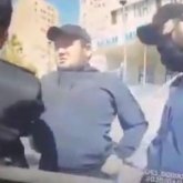 «Неге осындайлар заңды менсінбейді?»: ТЖ тәртібін бұзған сақалдылар полицияға қоқаңдап жүр (ВИДЕО)