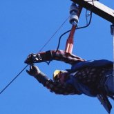 «Есепшот кепілдікте тұр дейді...»: Жаңарқа электриктері 17 ай бойы жалақы алмапты