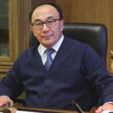 «Мемлекеттік комиссия жұмысына құпия құжаттарға қол жеткізу үшін кәсіби мамандар тартылғаны жөн» - Ерлан Сыдықов