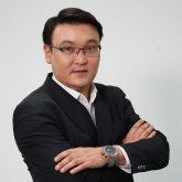 «Біздің қазақ тек қана шошқаның етін ғана жейтін болған ба?»: Белгілі журналист сұмдық жайттың бетін ашты