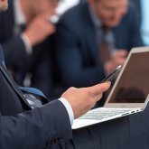 «Бұл не қылған ойындар?»: «лайк үшін реформа жасайтын» министрлерге желіге кіруге тыйым салынды