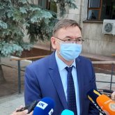 «Шаршады»: орын жоқтығын айтып қойған инфекциялық аурухана басшысы жұмыстан шығуға өтініш жазған