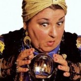 Адамды «онлайн» түрде емдеп келген алаяқ емші ұсталды