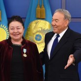 «Жаным – жабырқау, жүрегім – жаралы»: өнер қайраткерлері Елбасыдан Әлібектің ісіне араша сұрайды