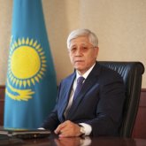 Алматы облысының әкімі Амандық Баталов коронавирустан жазылды