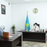 «Әйелше сөйлестік»: Сандуғаш Тұрлыбекова «ханның қызының» қабылдауынан риза болып шықты (ВИДЕО)