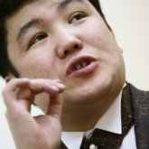 «Ұлттық арнаны Тұрсынбек Қабатов билеп отыр» - журналист