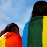 Рим папасы бір жыныстыларды қолдайтыны айтты