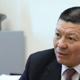 «Мен марапатты сіз айтып отырғандай жайма базарынан емес, майдан азабынан алдым» - Бақытбек Смағұл