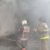 Елордада  ішінде автокөліктер тұрған жеке гараж өртенді