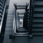 АҚШ бизнесмені о дүниенің бар-жоғын дәлелдеген адамға 1 млн доллар бермек