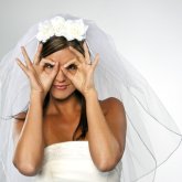 Қазақстанда кәрі қыздар таксист жігіттерге сигнал бере бастаған