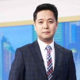 «Жезөкшелерге барып жүргендердің қыз тәрбиесі туралы айтуға құқығы жоқ» – Данияр Есен