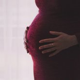 Декреттік жәрдемақыны рәсімдеу: Еңбек министрлігі жаңа мәлімет таратты