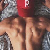 Ақмолада ер адам әлеуметтік желілерде өзінің порнографиялық суреттерін жариялаған