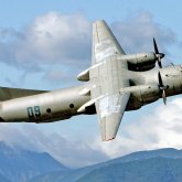 Ан-26 апатында қаза тапқандардың мәйіттері судан шығарылып жатыр