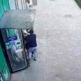 Нұр-Сұлтанда ер адам белгісіз біреудің баласын ұрламақ болған (ВИДЕО)