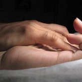 Кәмелетке толмаған қызбен жыныстық қатынасқа түскен: Ақтөбе облысында шенеунік ұсталды