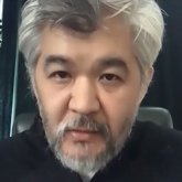 Үйқамақтағы экс-министр 50 жасқа толған туған күнінде Facebook-ке оралды