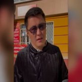 Ақтауда көпқабатты үйде тауық өсірген тұрғынға танымал блогер үй әпермек